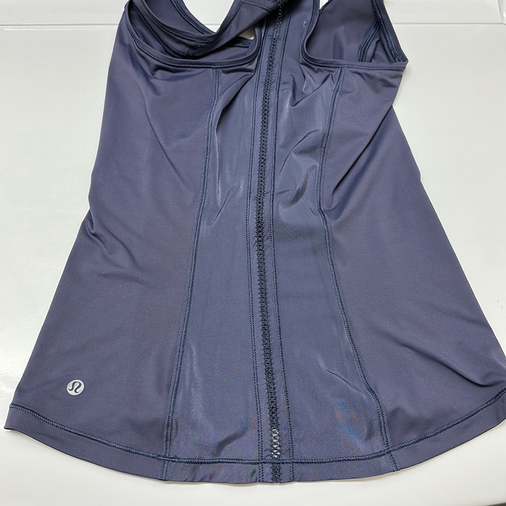 LIKE NEW! Lululemon Sculpt It Singlet - Picture 11 of 14